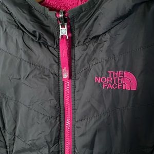Kid’s The North Face reversible jacket with hood